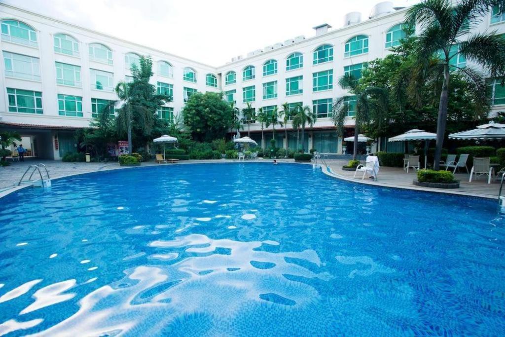 San Jiang Grand Hotel Vientiane Exterior foto